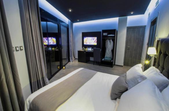 Hotel Calypso Aïn el Turk Zewnętrze zdjęcie