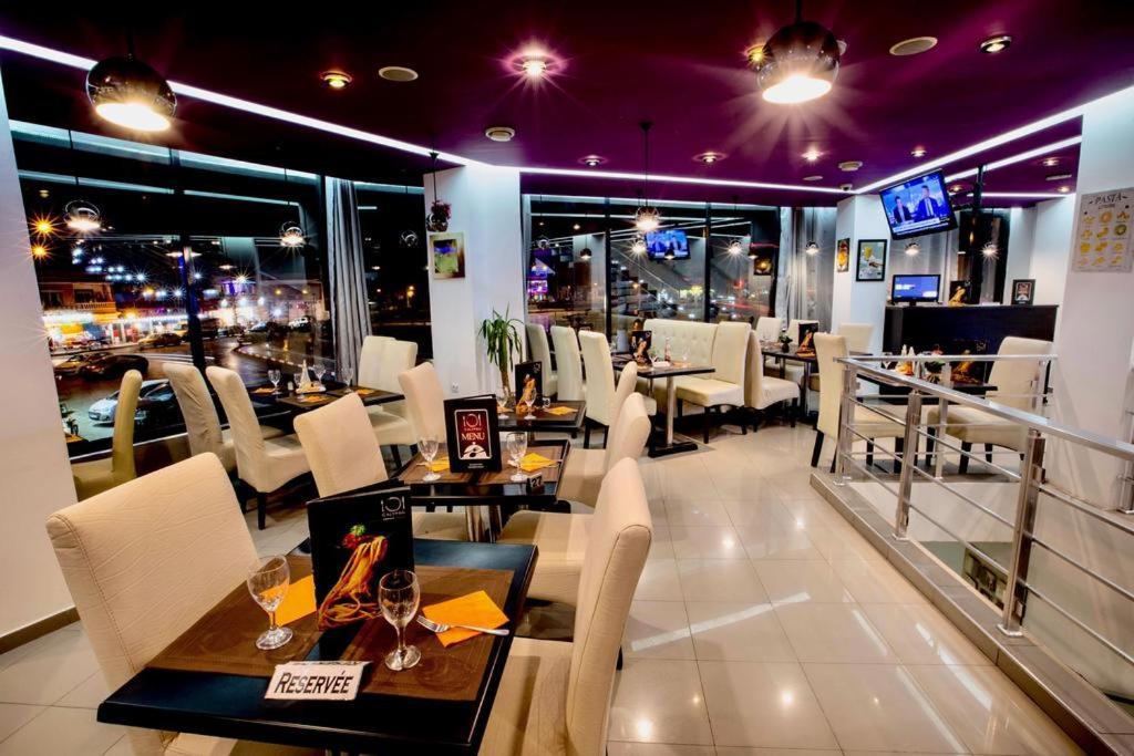 Hotel Calypso Aïn el Turk Zewnętrze zdjęcie