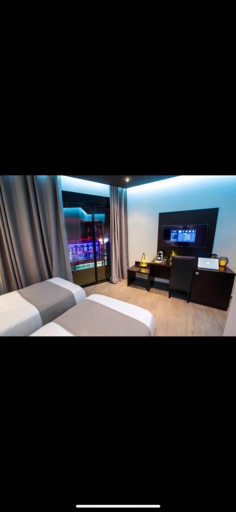 Hotel Calypso Aïn el Turk Zewnętrze zdjęcie